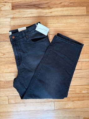 NWT Universal Thread 90s High Rise Straight Jeans